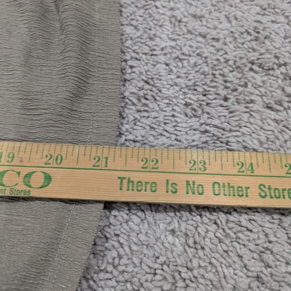 H&M Taupe Grey Brown Sleeveless Top Size Small - Picture 6 of 12